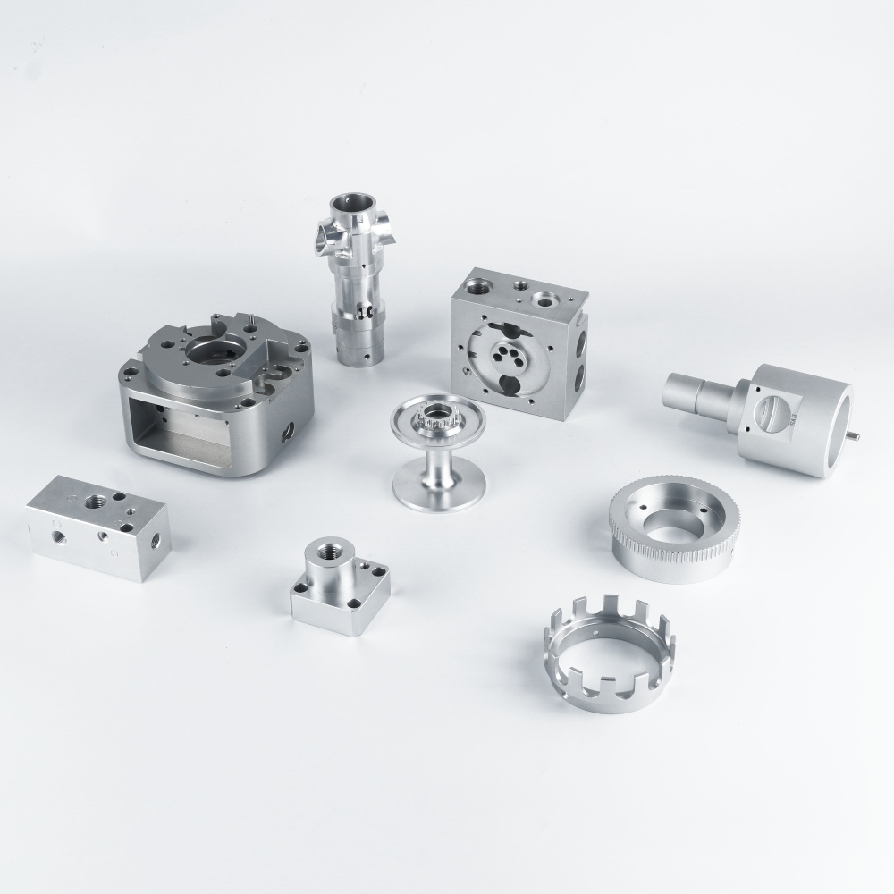 OEM zak&aacute;zkov&eacute; 5os&eacute; hlin&iacute;kov&eacute; mosazn&eacute; kovov&eacute; ocelov&eacute; mechanick&eacute; d&iacute;ly CNC obr&aacute;běn&iacute; 