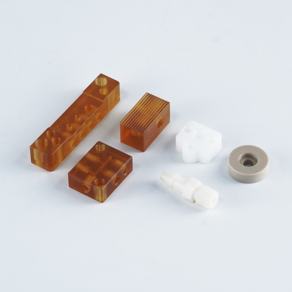 Kundenspezifischer CNC-Fr&auml;sbearbeitungsplatten-Peek-Service f&uuml;r Kunststofffertigungsteile
