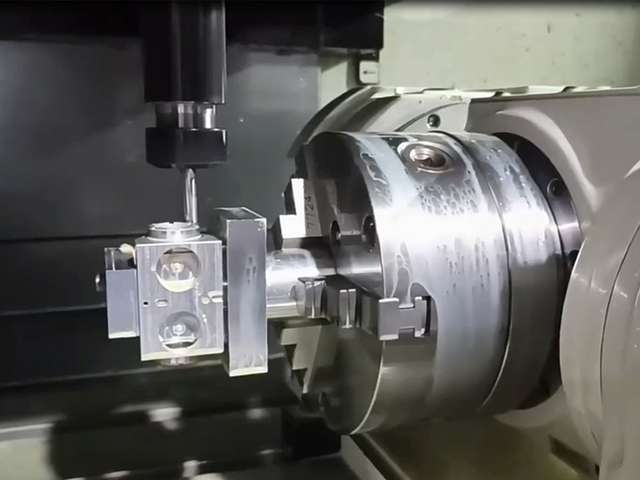 Φρέζα CNC